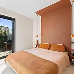 Design, Charme Avec Piscine