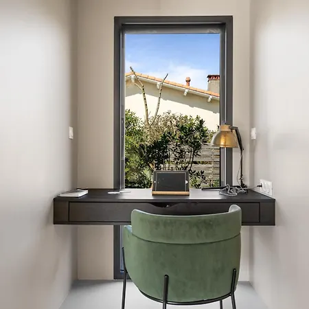 Villa Design, Charme Avec Piscine