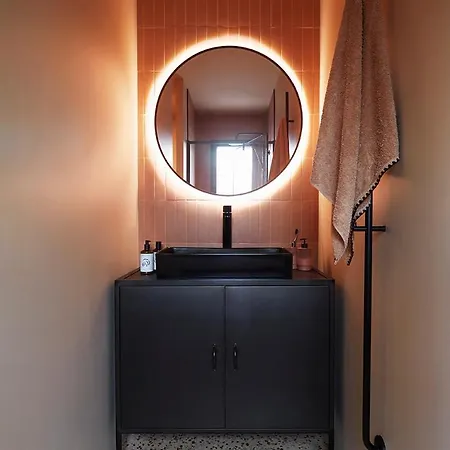 Design, Charme Avec Piscine